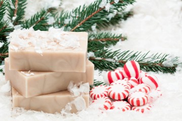 MilkMade-Winter-Soap-with-Fir-Needles-Peppermint-and-Snow-1024x682
